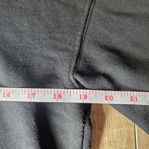 Star Wars Black Graphic Cropped Women's Hoodie Size Medium NWOT - Picture 6 of 15